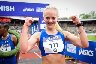 Mikaela Arfwedson som SM-segrarinna på maraton 2019. Mikaela Arfwedson som SM-segrarinna på maraton 2019.